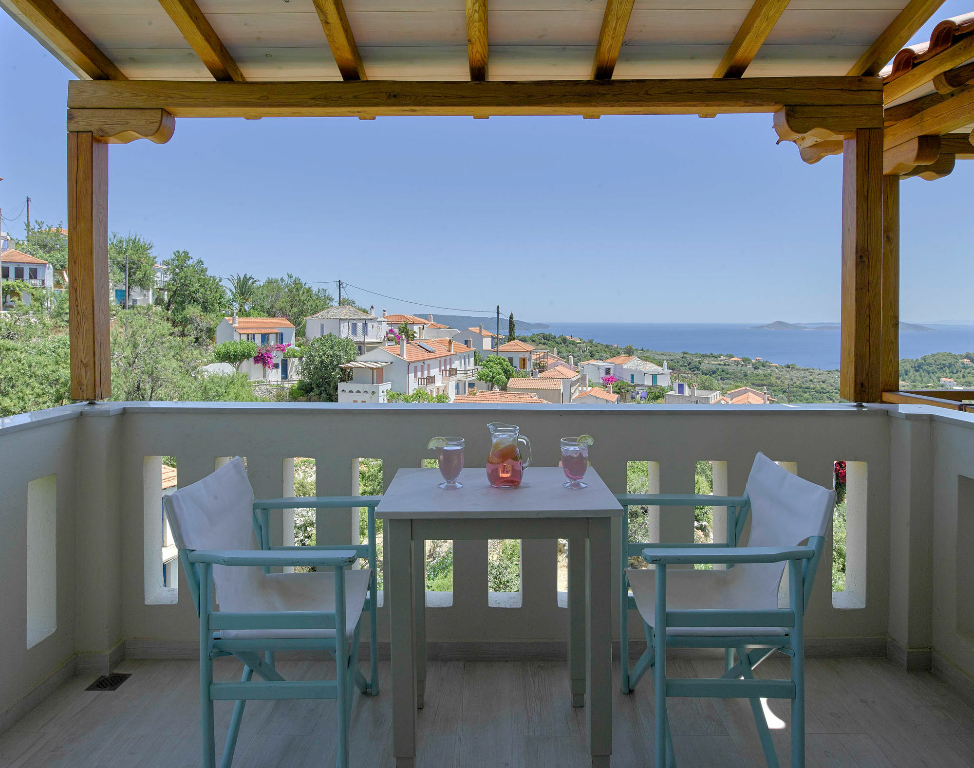 Konstantina Studios Alonnisos Town Екстер'єр фото