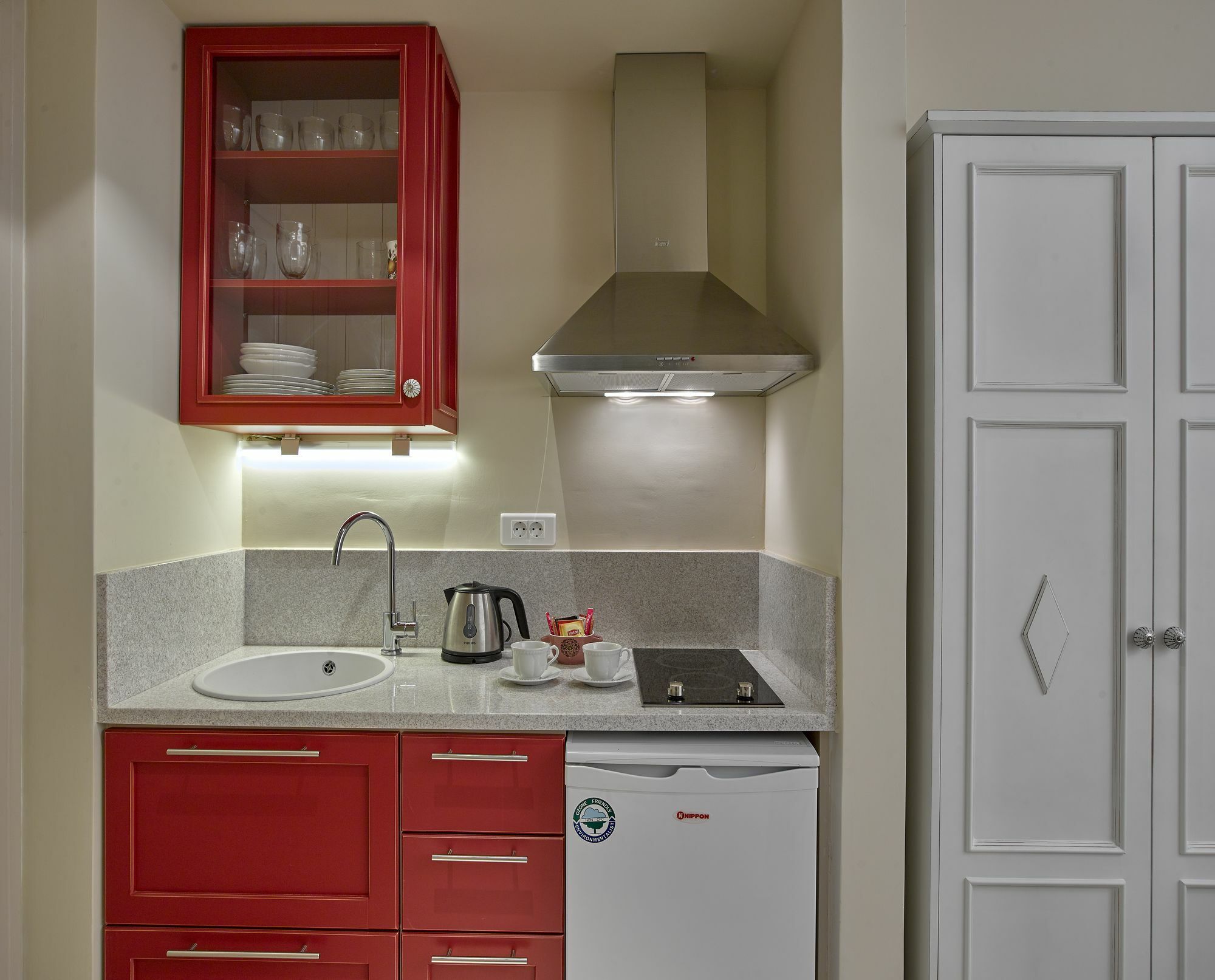 Konstantina Studios Alonnisos Town Екстер'єр фото