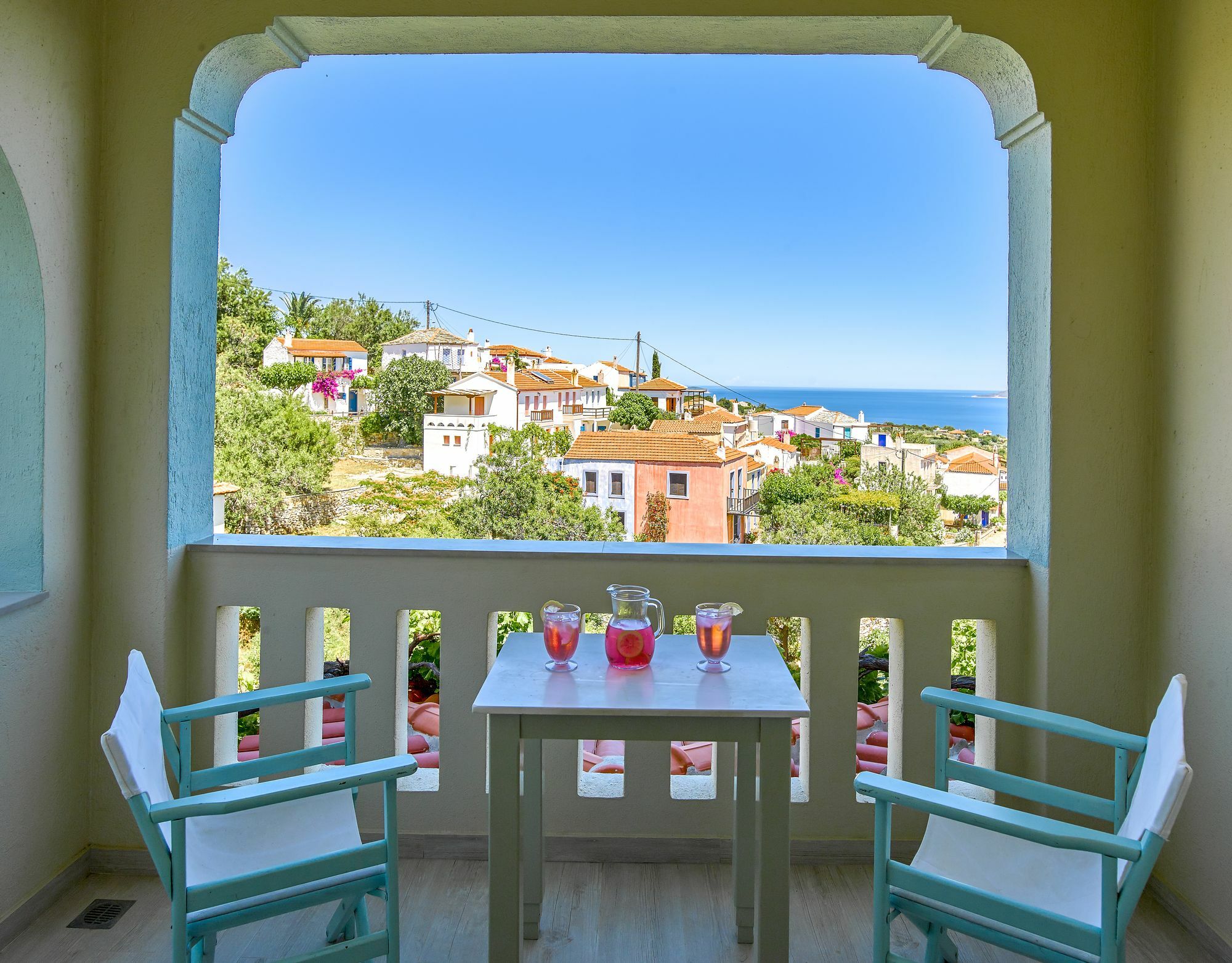 Konstantina Studios Alonnisos Town Екстер'єр фото
